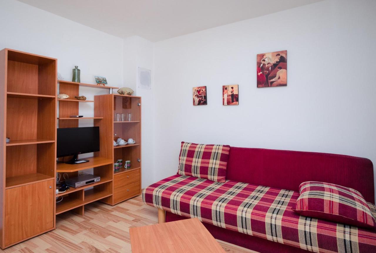 Apartments Blazenka Banjol 외부 사진