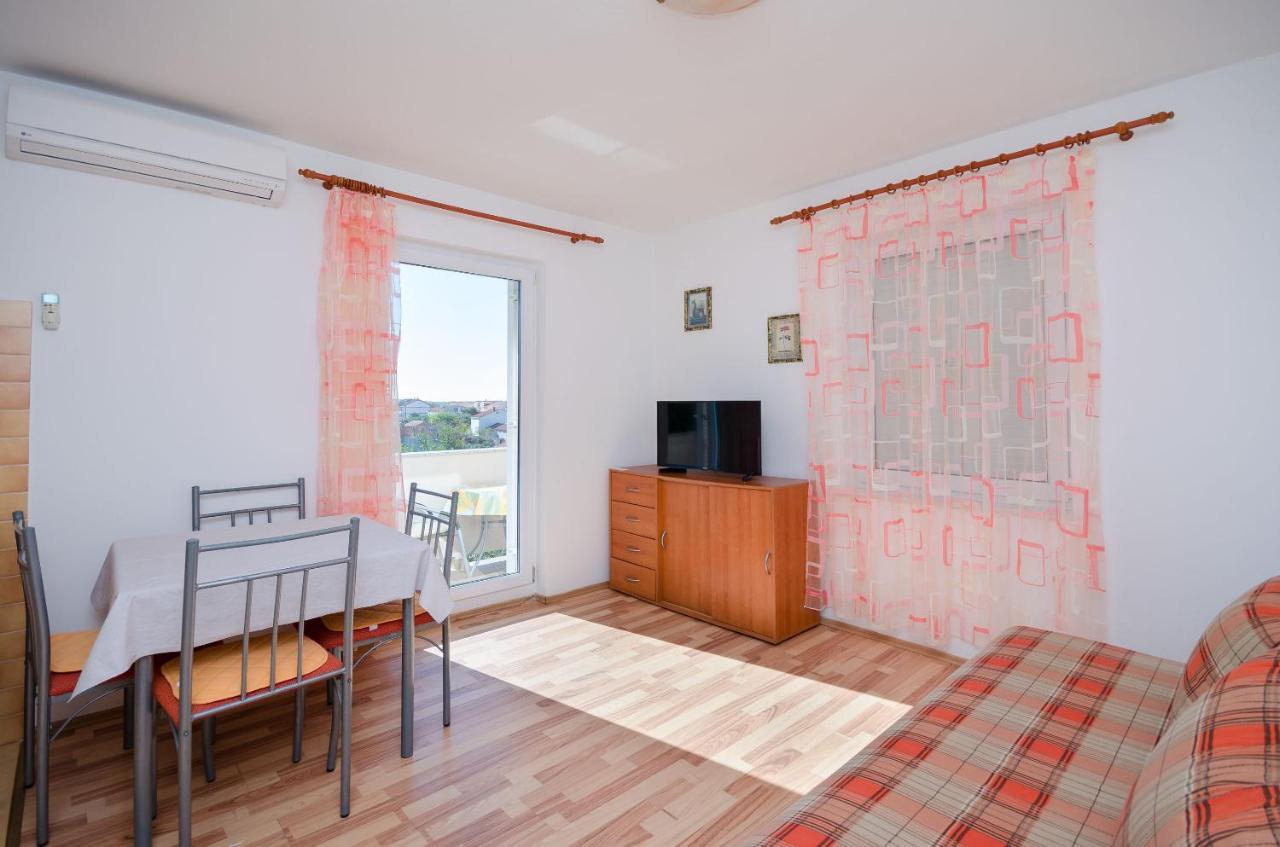 Apartments Blazenka Banjol 외부 사진