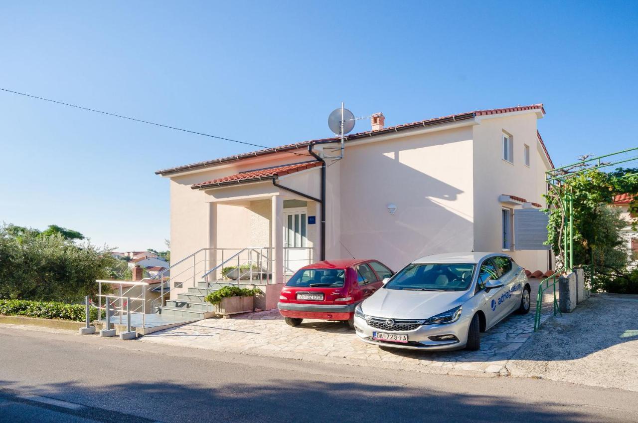 Apartments Blazenka Banjol 외부 사진